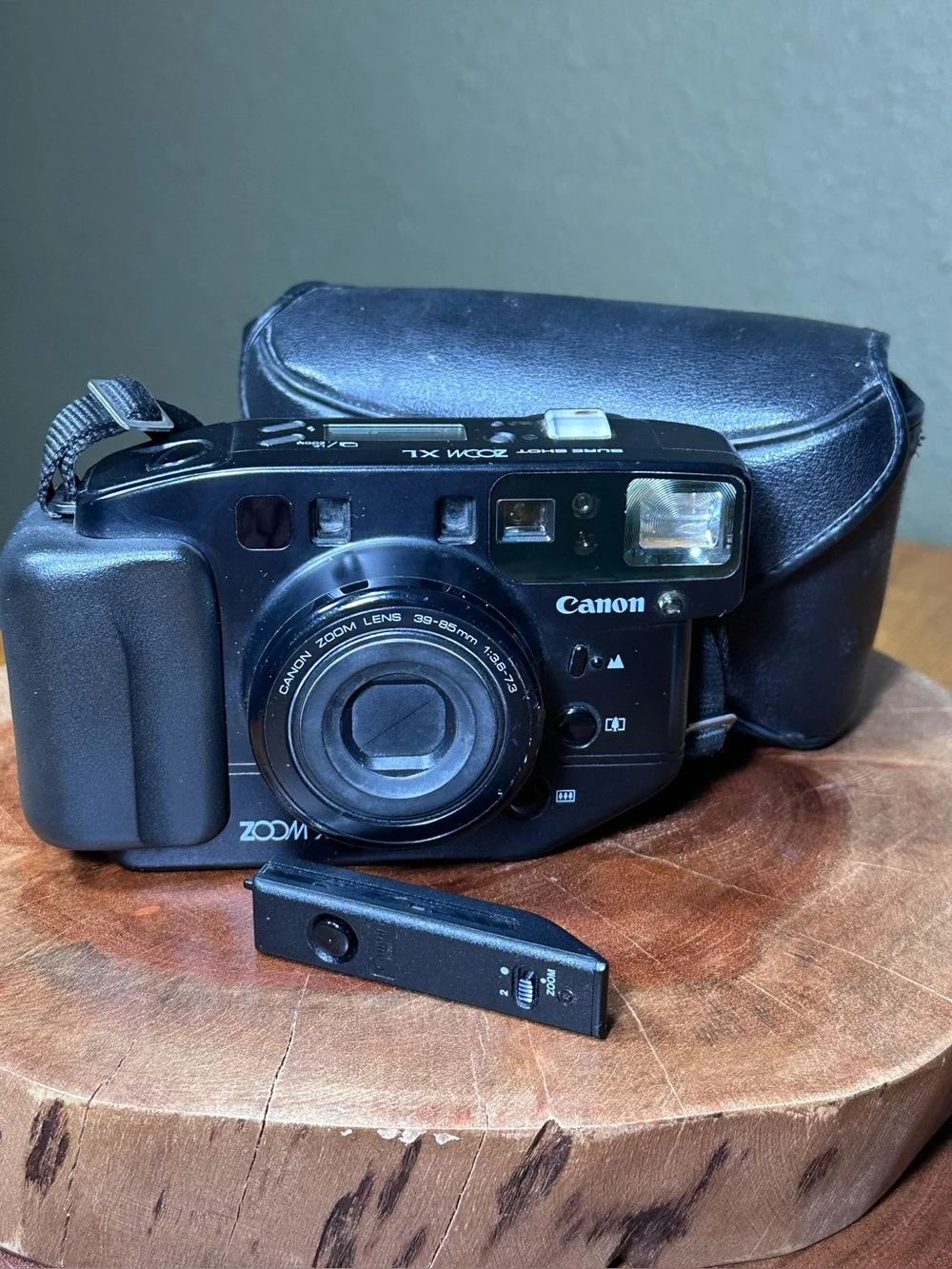 Canon Sure Shot Zoom XL 35mm Film Camera w/ Case & Remote - TESTED
